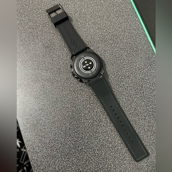 Fossil Gen 6 Razer Edition watch - Picture 6 of 9